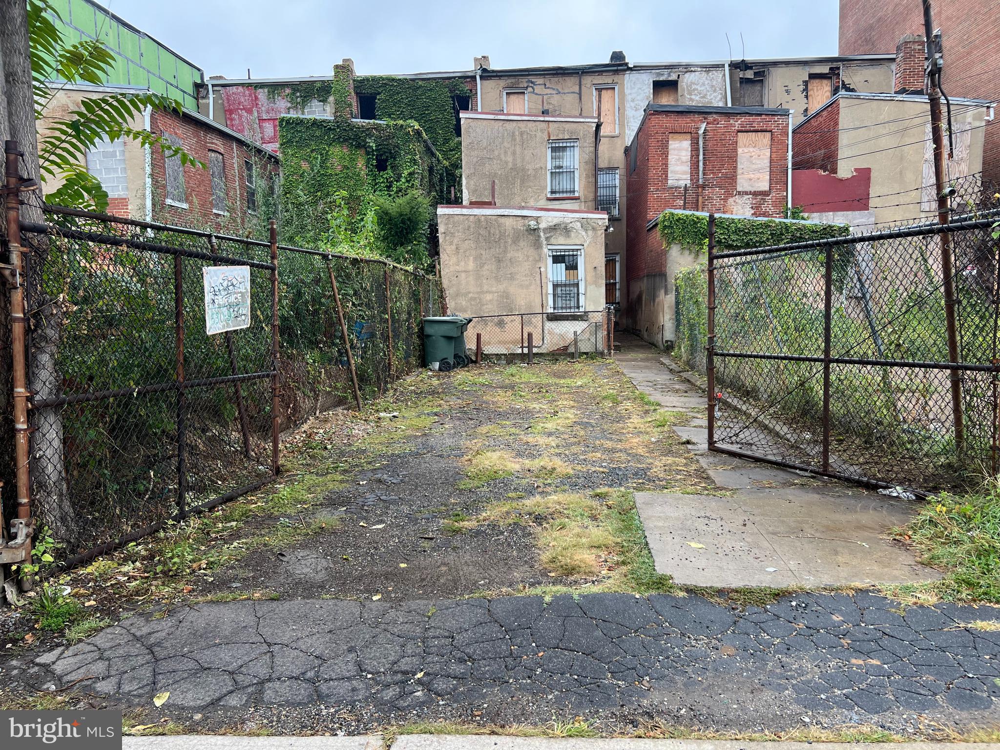 1530 9th Street Northwest Washington, DC 20001 - Photo 2 of 3 front view of a house with a street