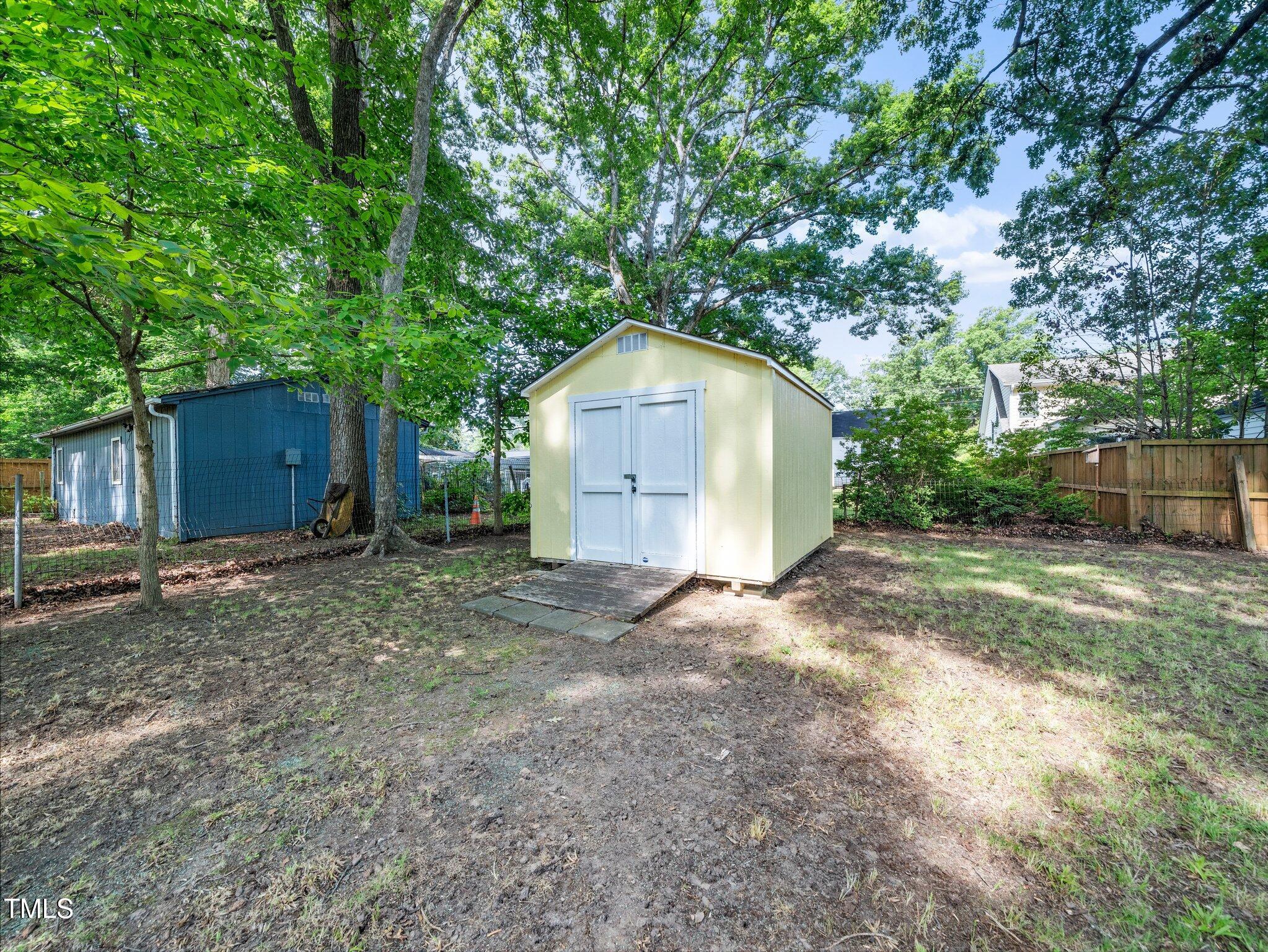 1825 Watkins Street Raleigh, NC 27604 - Photo 22 of 30 26-web-or-mls-1825 Watkins-32