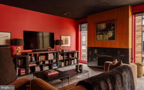 $2,450,000 | 136 North 22nd Street, Philadelphia, PA 19103