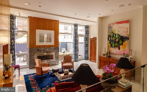 $2,450,000 | 136 North 22nd Street, Philadelphia, PA 19103