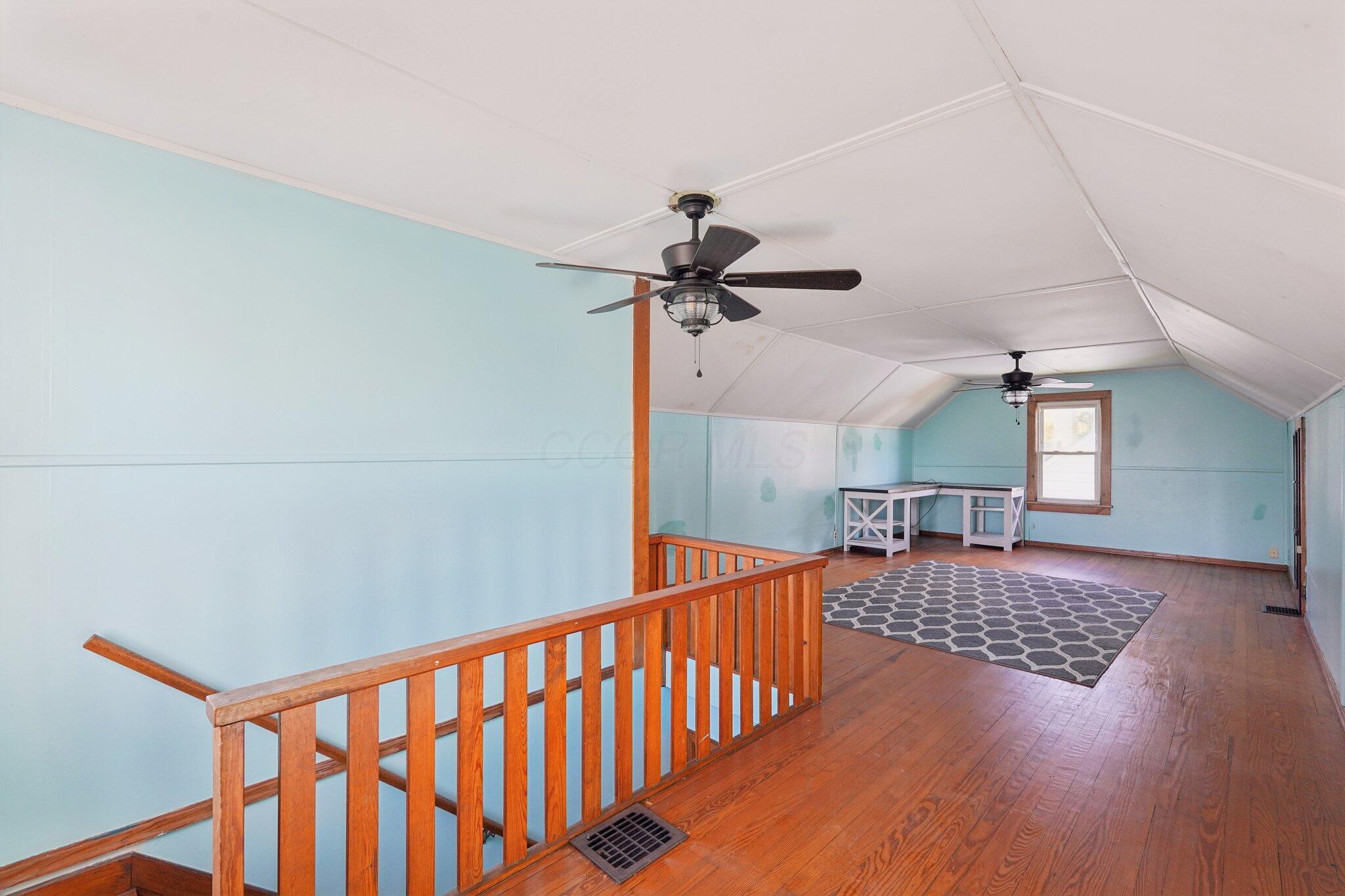 181 South Quentin Road Newark, OH 43055 - Photo 17 of 46 Upstairs Bedroom