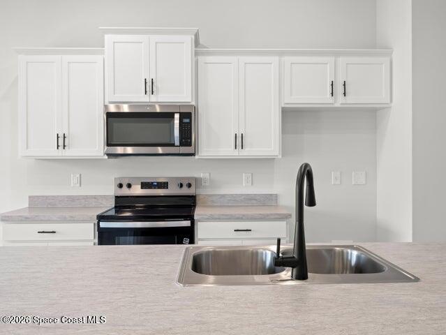 1015 Gulfport Road Southeast Palm Bay, FL 32909 - Photo 14 of 21 kitchen