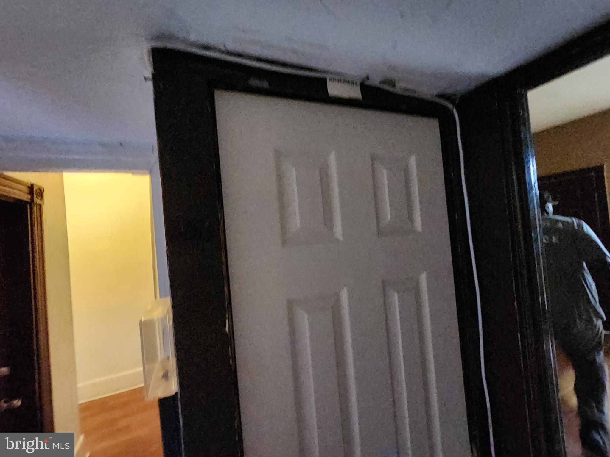 1219 Cloverdale Road Baltimore, MD 21217 - Photo 7 of 18 Gallery Image 7
