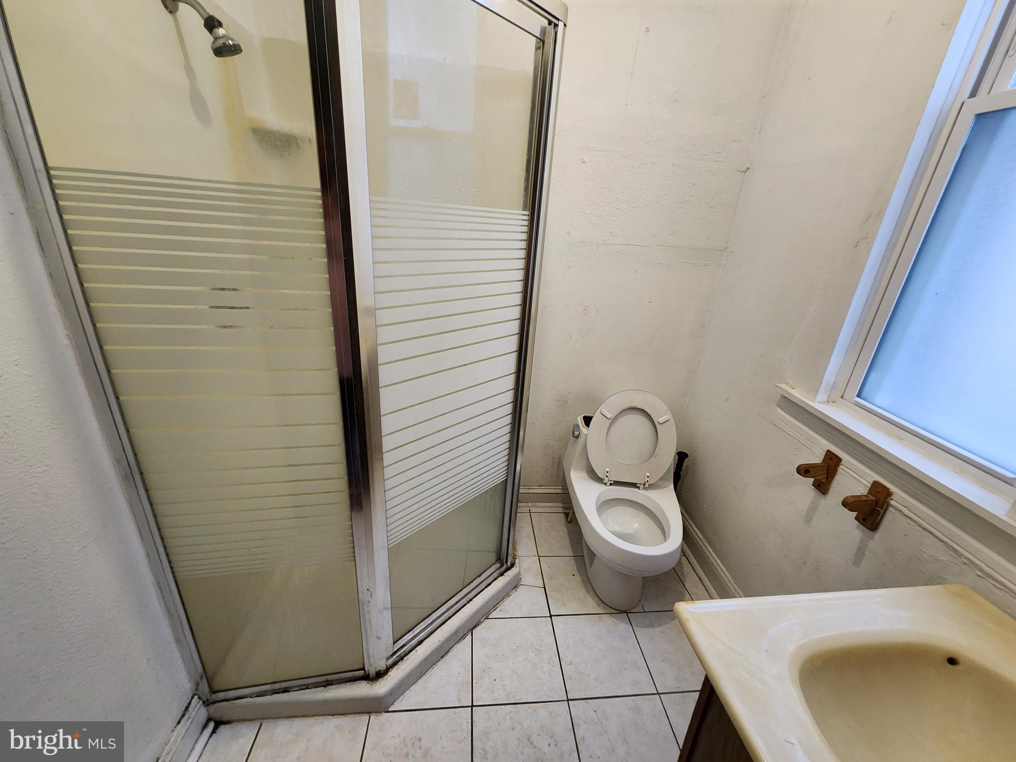1219 Cloverdale Road Baltimore, MD 21217 - Photo 8 of 18 Gallery Image 8