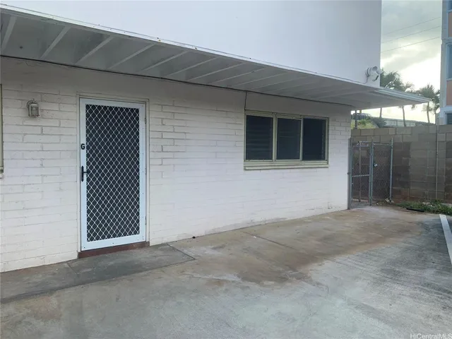 $2,480 | 2956 Varsity Circle, Unit G, Honolulu, HI 96826