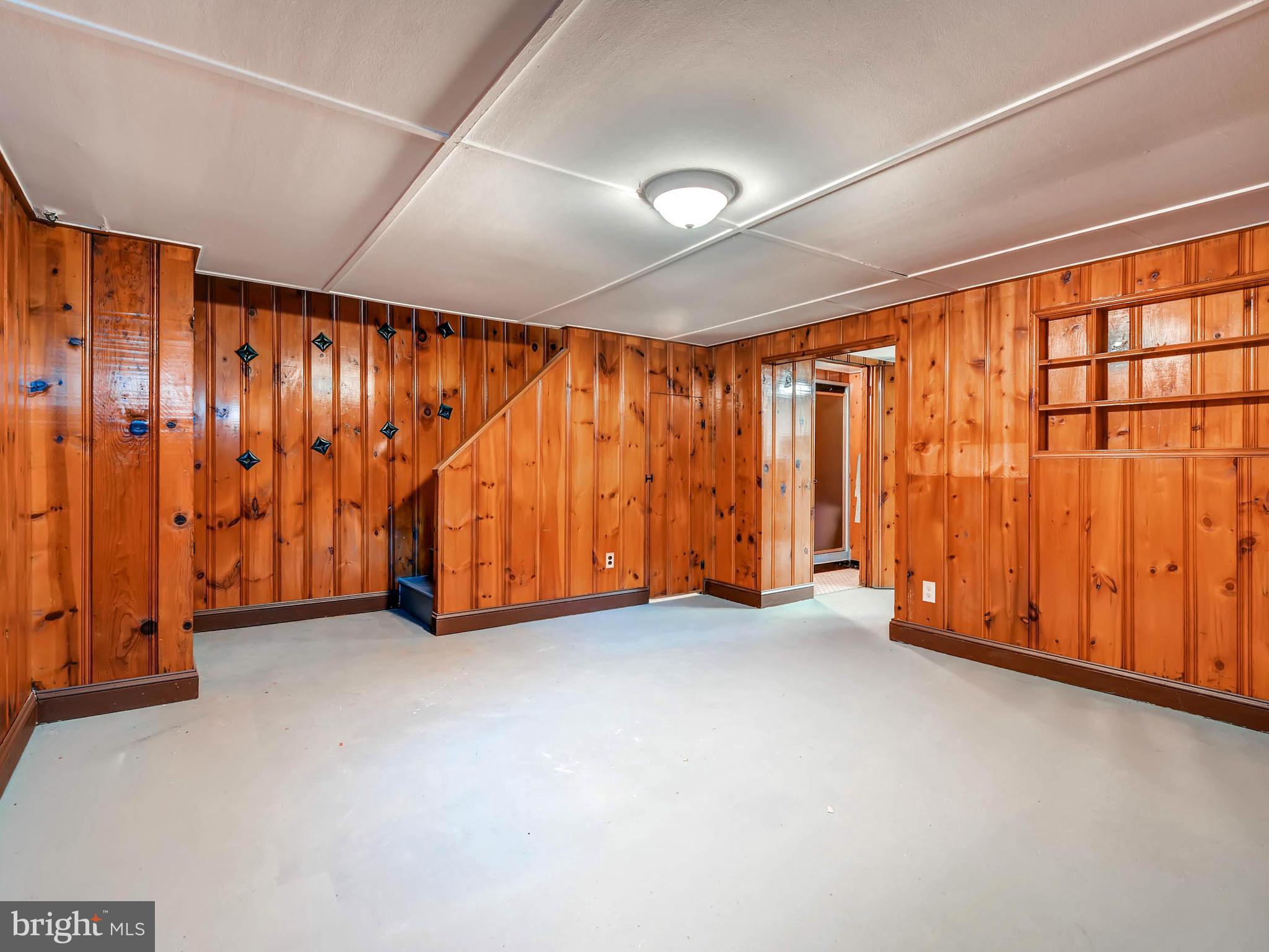1809 Crestview Road Baltimore, MD 21239 - Photo 25 of 29 Beautiful Knotty Pine