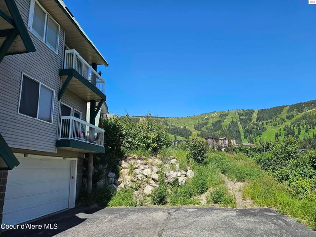 $849,000 | 107 Cornice Court, Unit 308, Sandpoint, ID 83864
