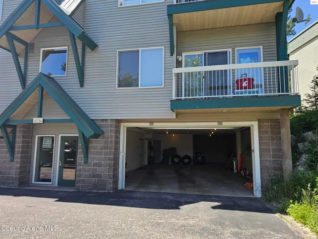$849,000 | 107 Cornice Court, Unit 308, Sandpoint, ID 83864