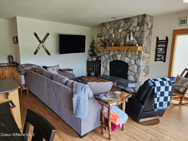 $849,000 | 107 Cornice Court, Unit 308, Sandpoint, ID 83864