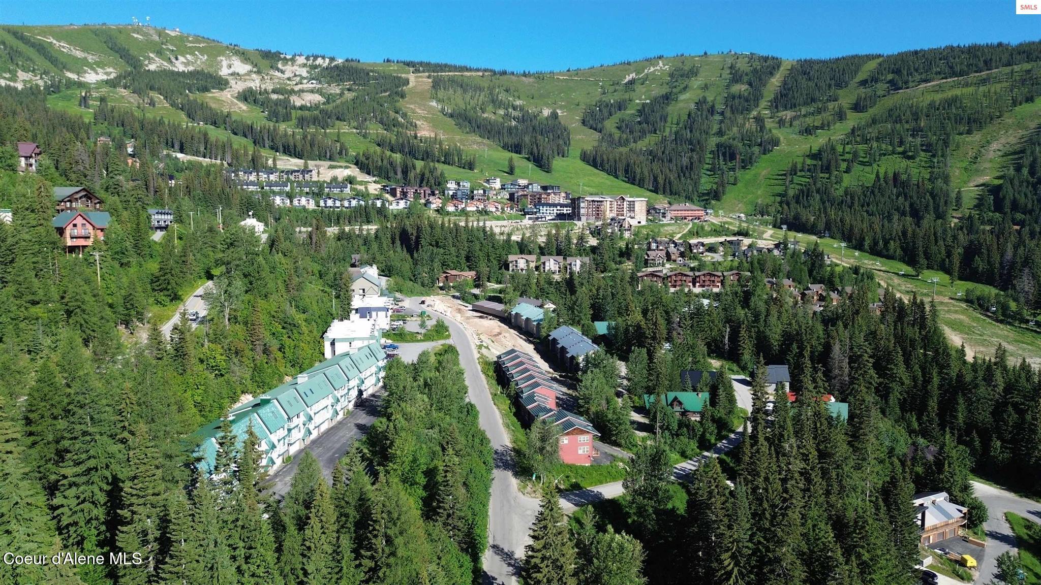 107 Cornice Court, Unit 308 Sandpoint, ID 83864 - Photo 4 of 25 20252070-4a5e0e11-c287-45c9-a237-a8ab0f1