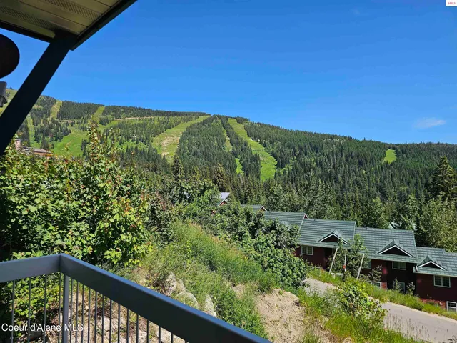 $849,000 | 107 Cornice Court, Unit 308, Sandpoint, ID 83864