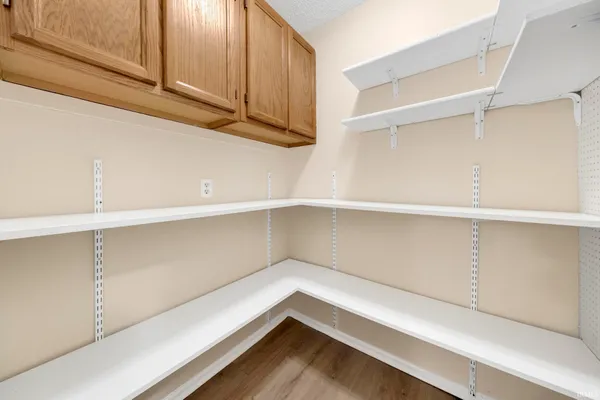 $324,900 | 6427 Londonderry Lane, Fort Wayne, IN 46835