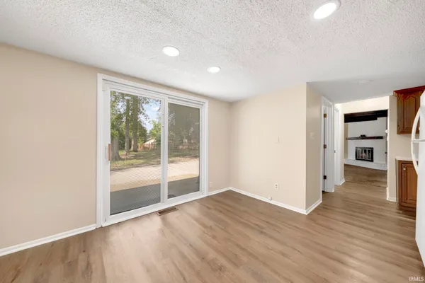 $324,900 | 6427 Londonderry Lane, Fort Wayne, IN 46835