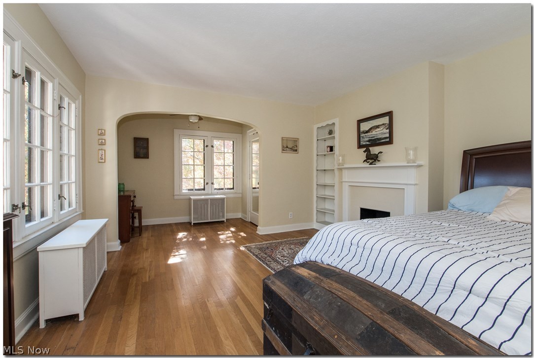 3366 Dorchester Road Cleveland, OH 44120 - Photo 16 of 30