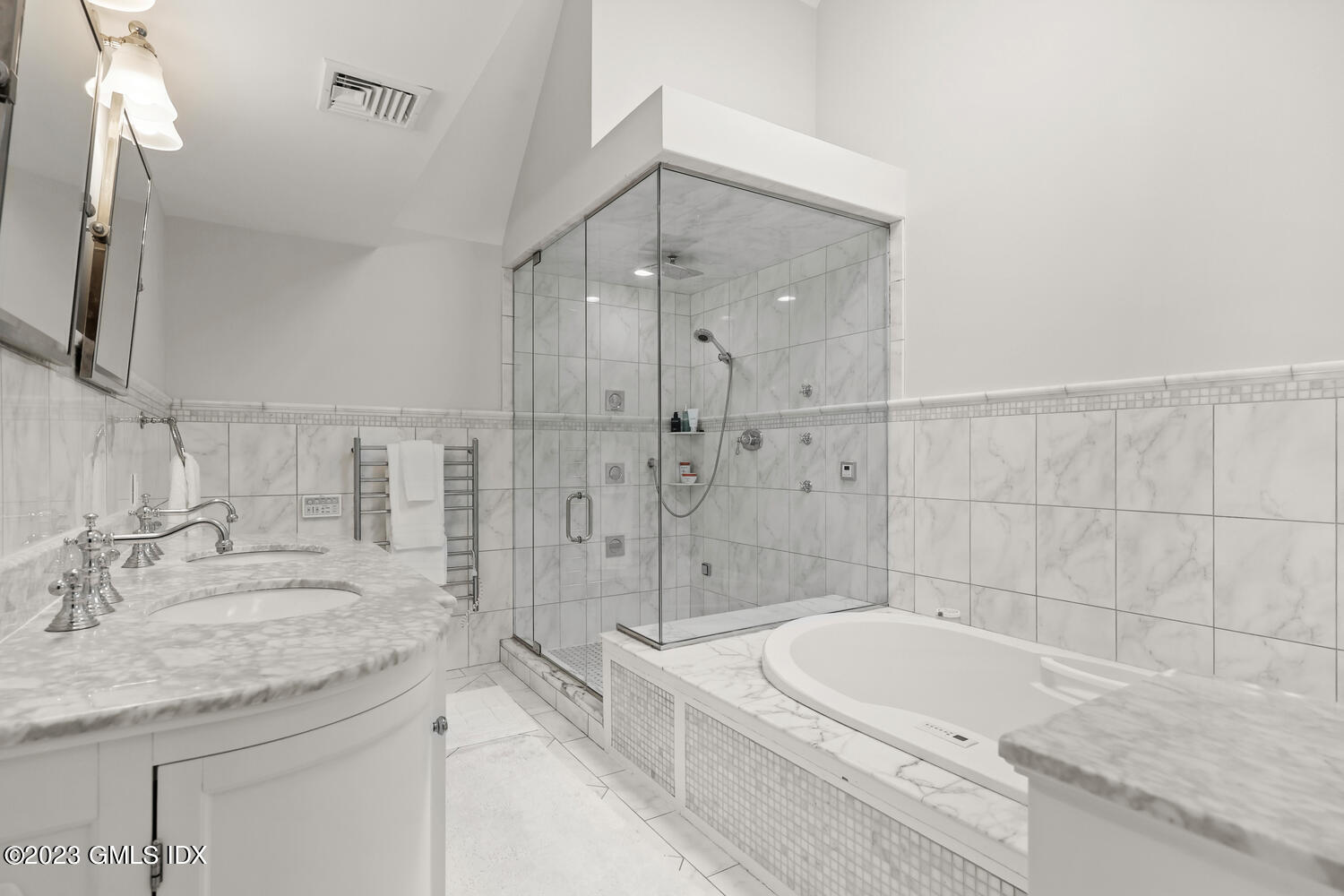 26 Twin Lakes Lane Riverside, CT 06878 - Photo 18 of 38 primary bath