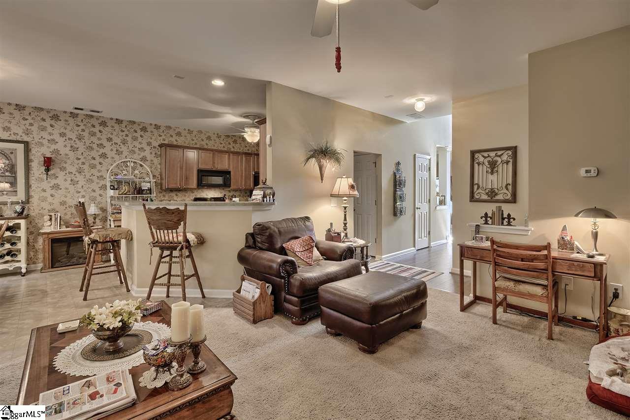 43 Farmbrook Way Simpsonville, SC 29681 - Photo 12 of 35 Gallery Image 12