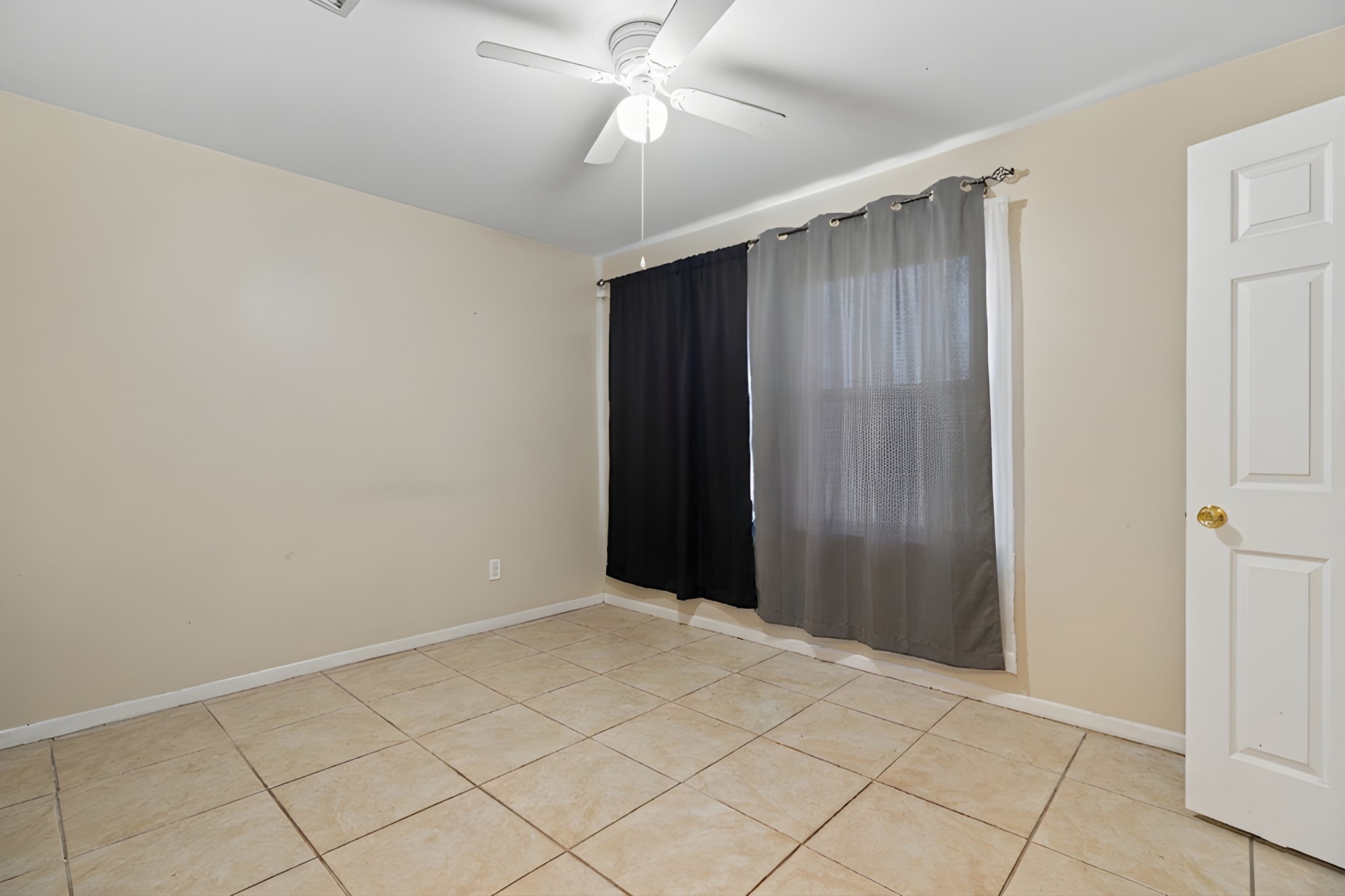 2816 Lafferty Road, Unit 4 Pasadena, TX 77502 - Photo 13 of 34
