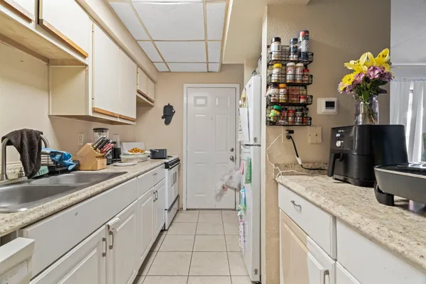 $495,000 | 2816 Lafferty Road, Unit 4, Pasadena, TX 77502