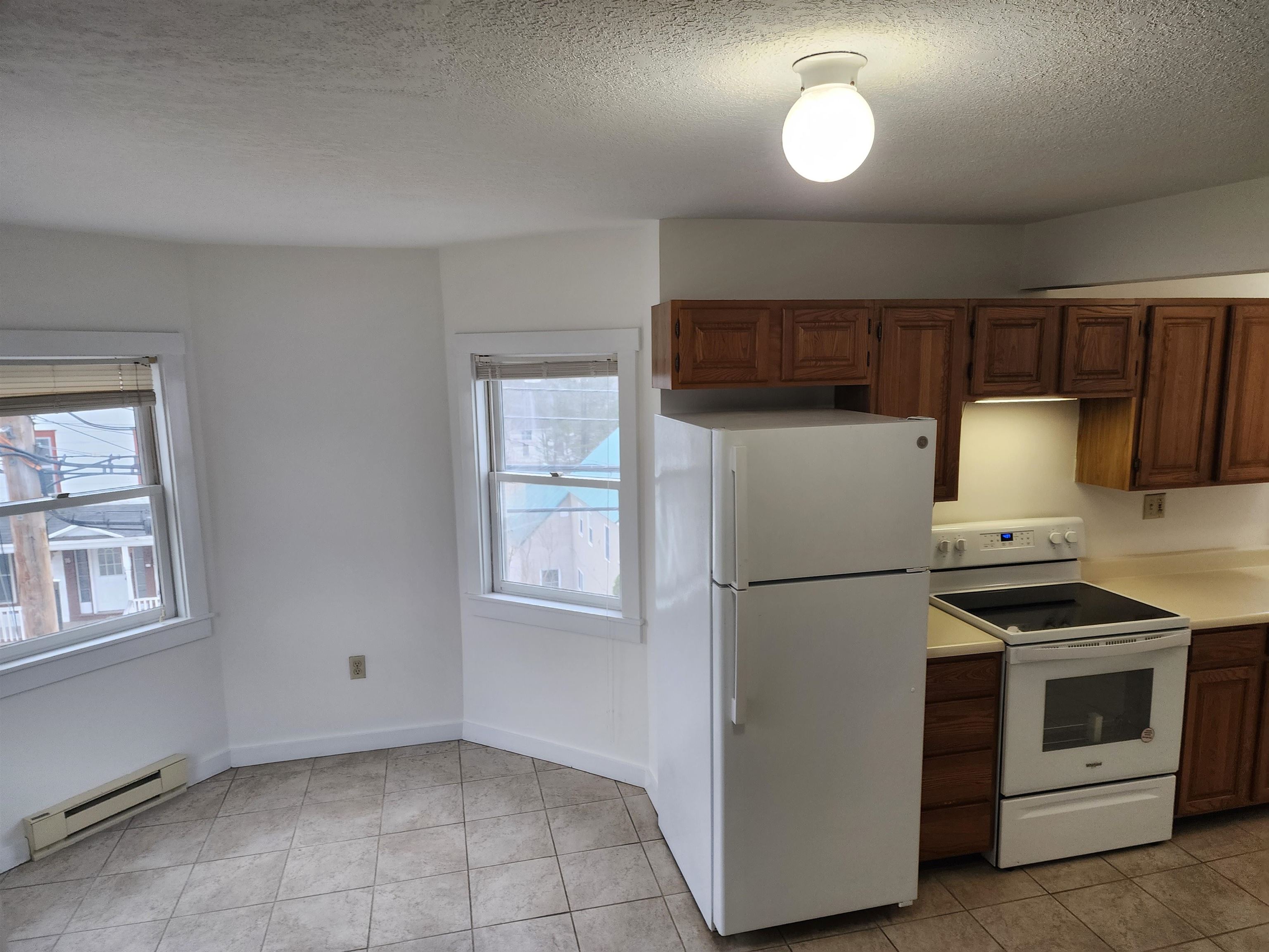 73 Pleasant Street, Unit 3 Littleton, NH 03561 - Photo 14 of 19