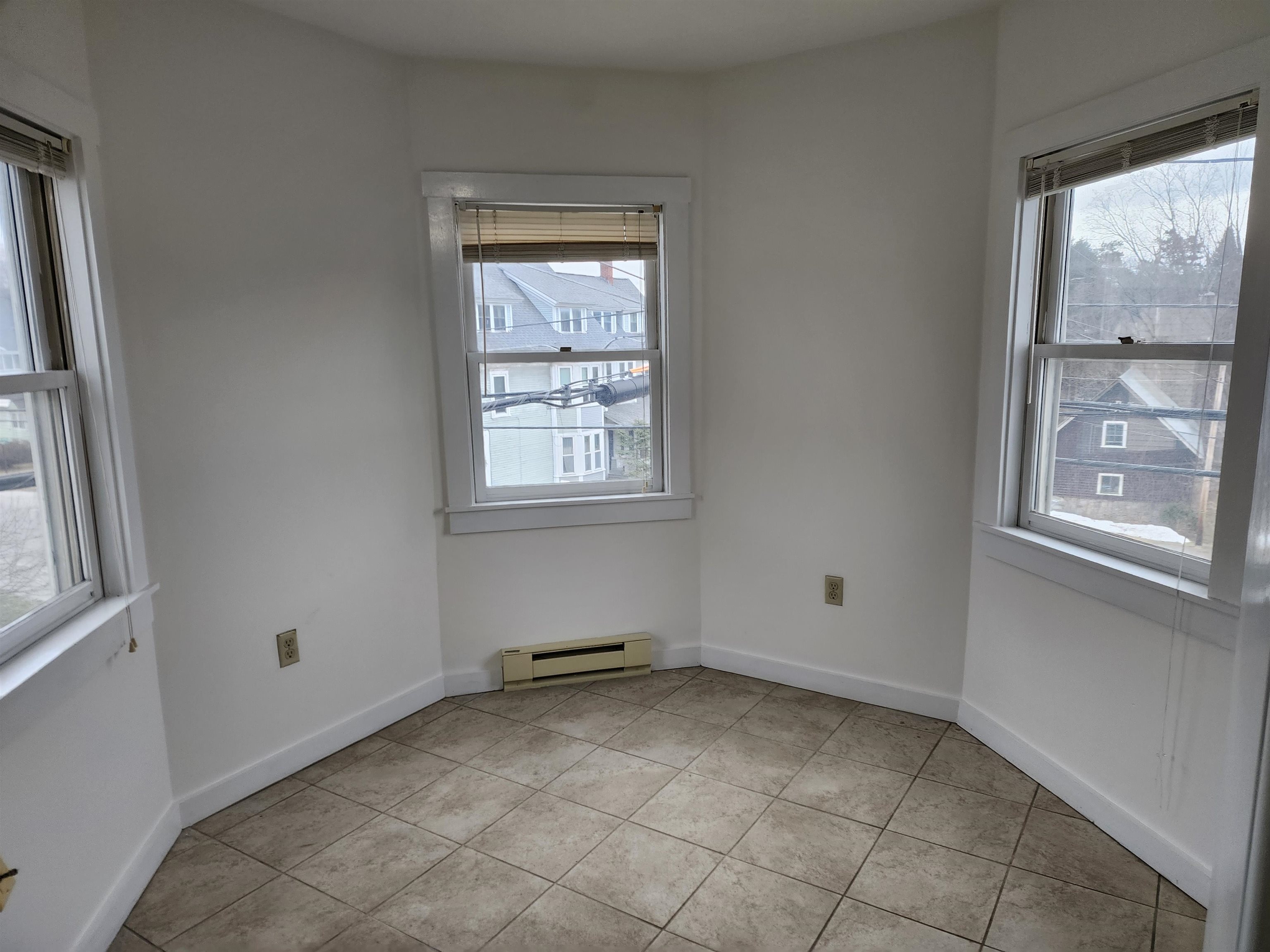 73 Pleasant Street, Unit 3 Littleton, NH 03561 - Photo 15 of 19