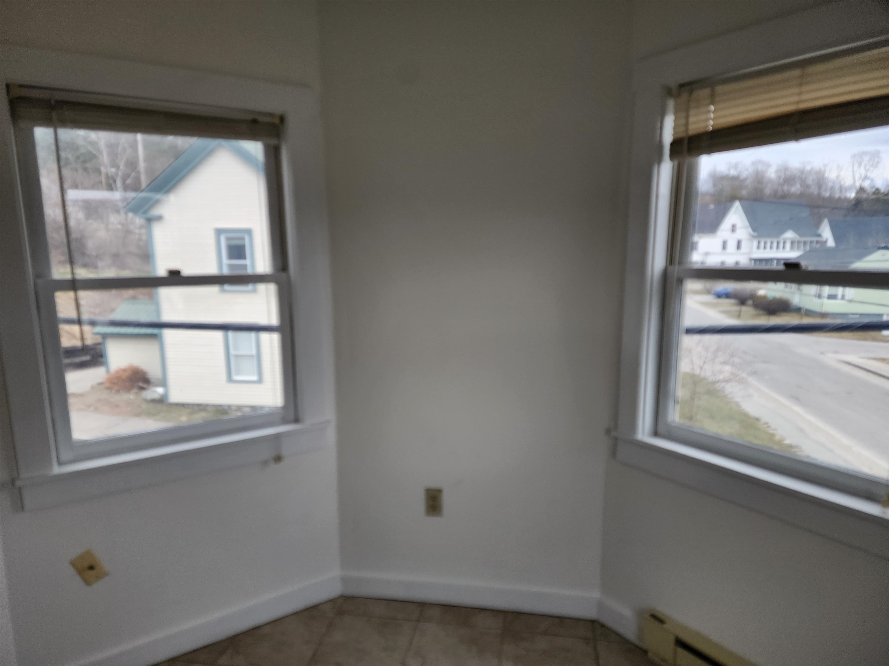 73 Pleasant Street, Unit 3 Littleton, NH 03561 - Photo 16 of 19