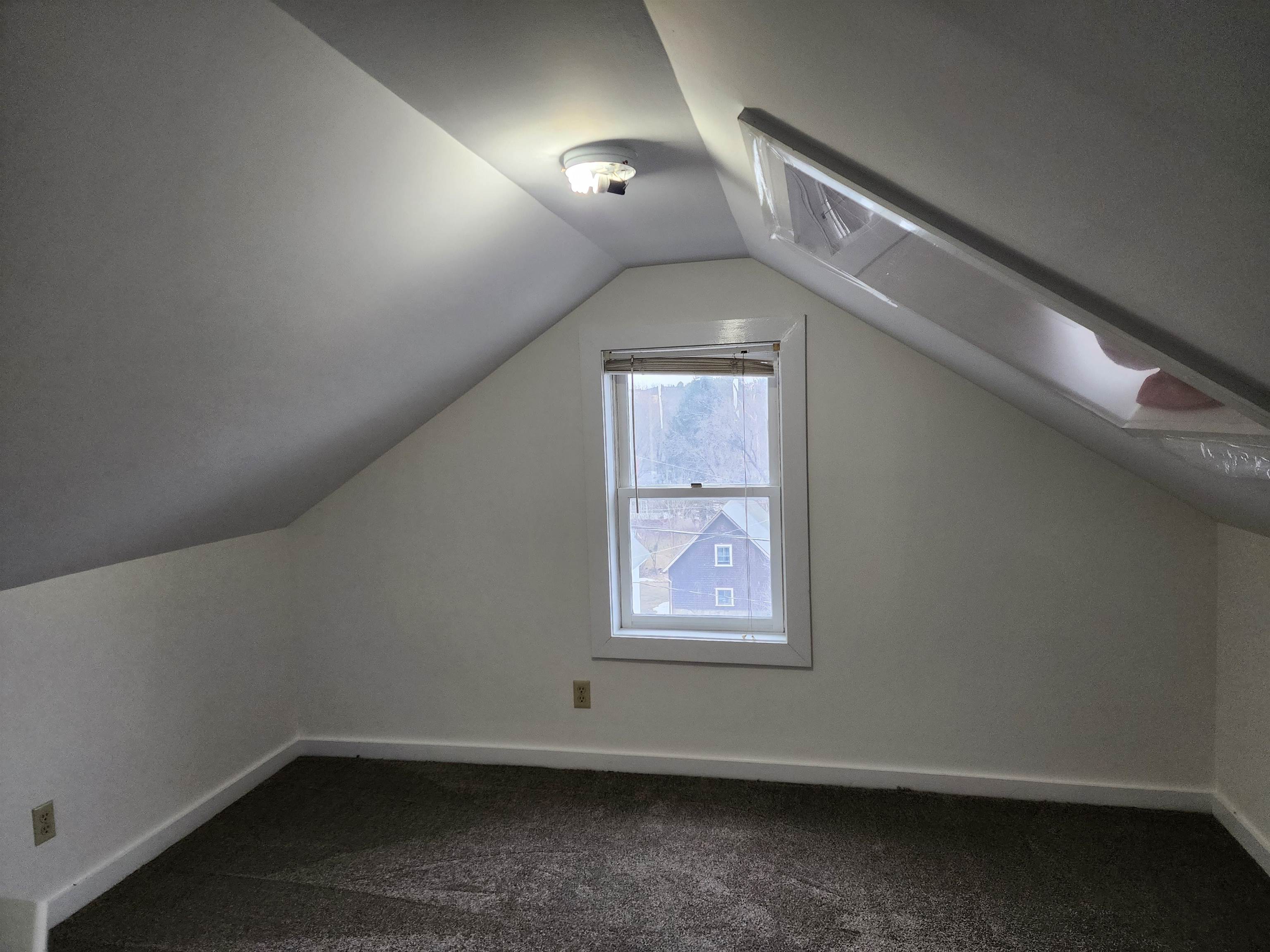 73 Pleasant Street, Unit 3 Littleton, NH 03561 - Photo 4 of 19