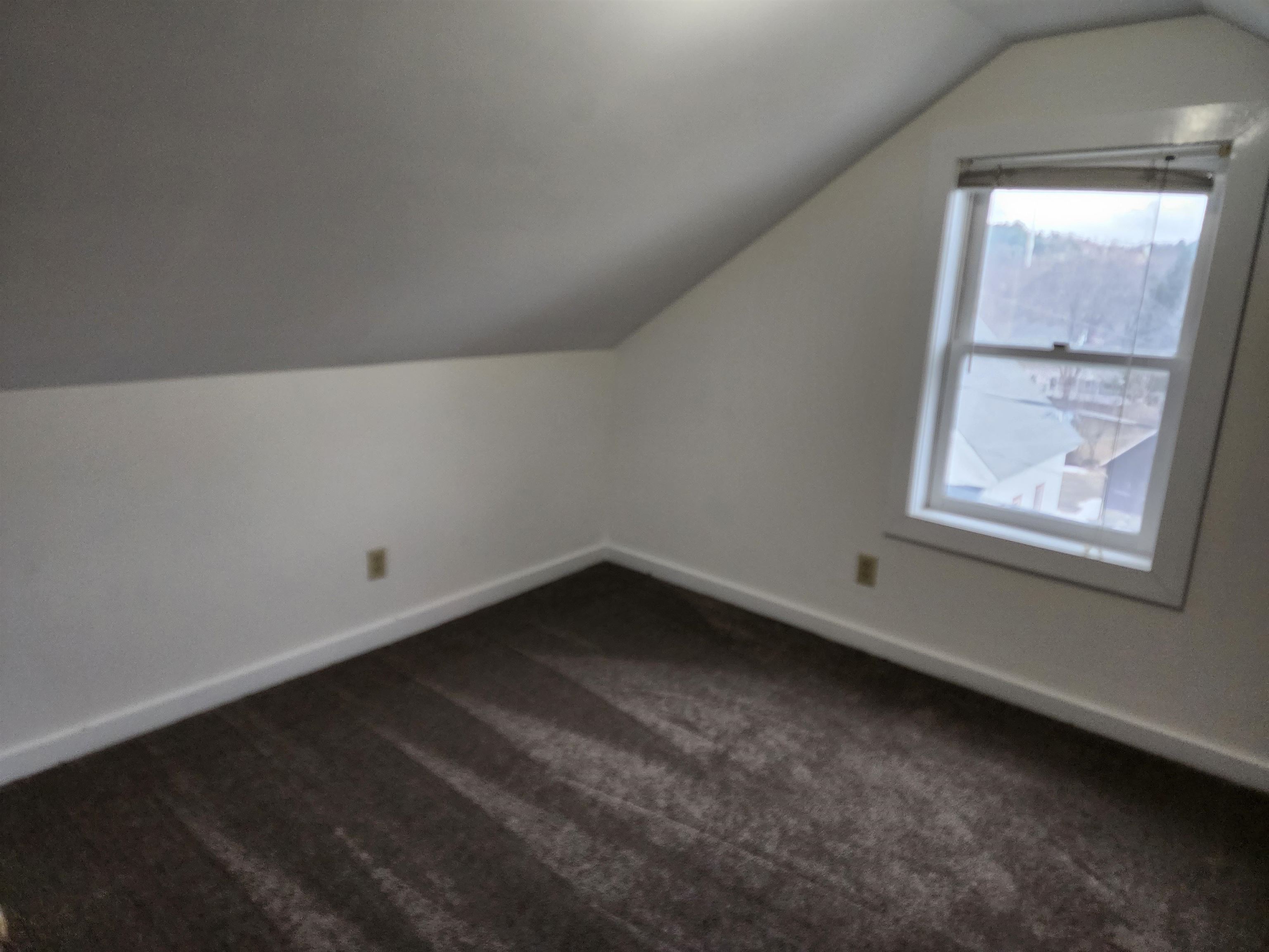 73 Pleasant Street, Unit 3 Littleton, NH 03561 - Photo 5 of 19