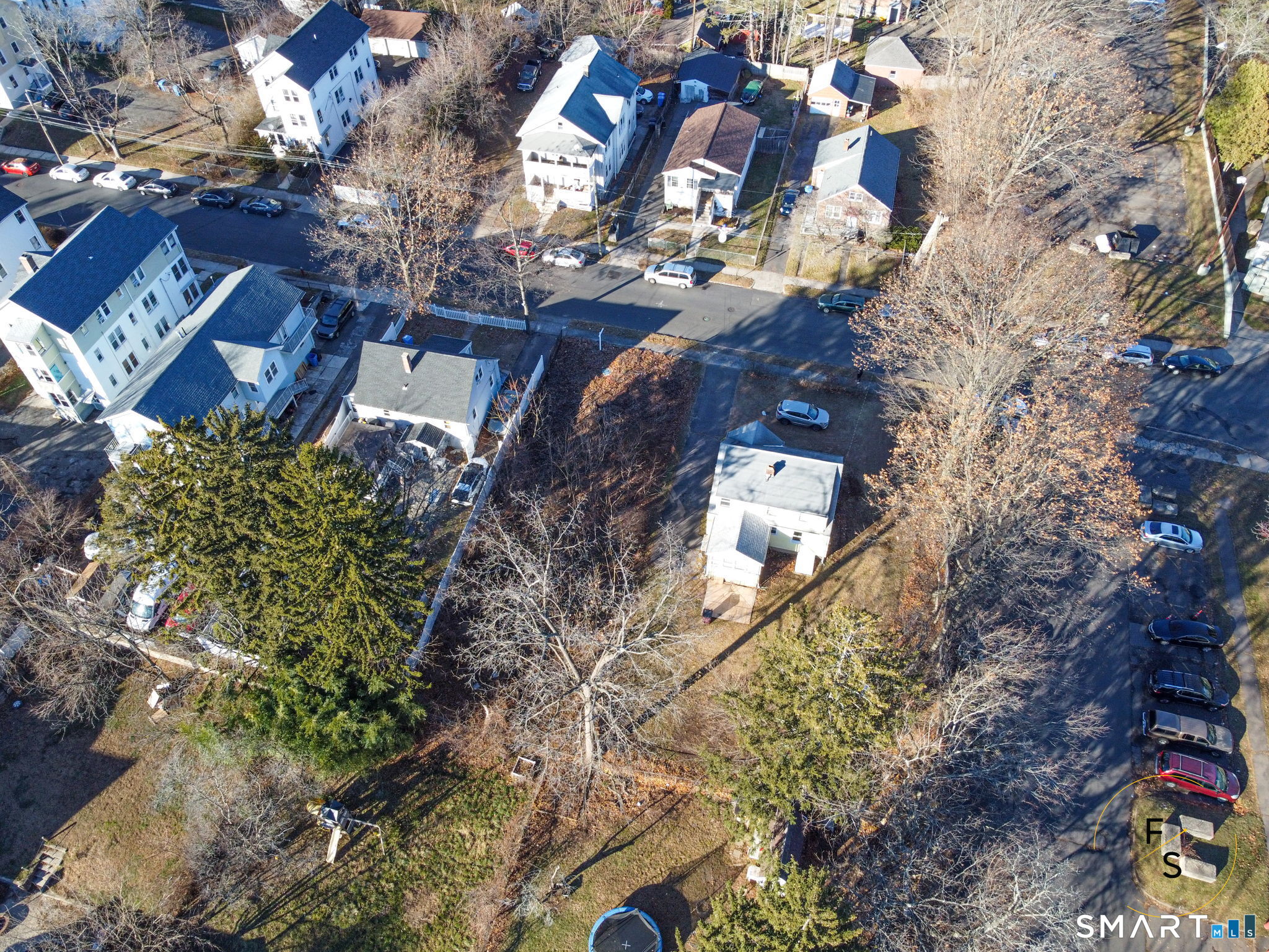 37 Richard Street New Britain, CT 06053 - Photo 4 of 7