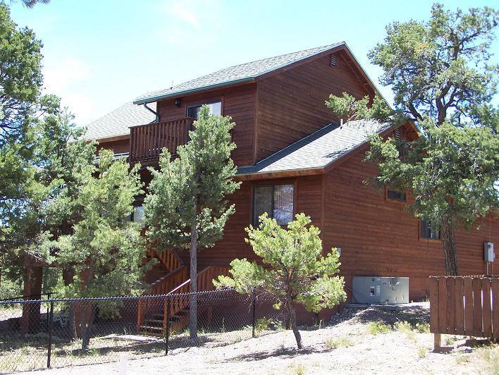 3453 Carefree Road Heber, AZ 85928 - Photo 14 of 15 REAR OF HOME