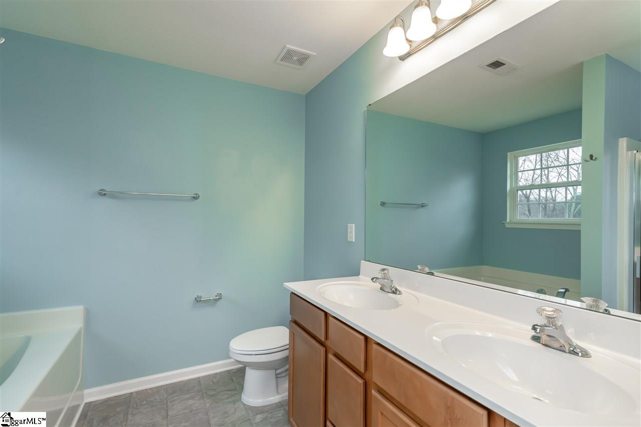 210 Bridgeport Road Boiling Springs, SC 29316 - Photo 16 of 36 Gallery Image 16