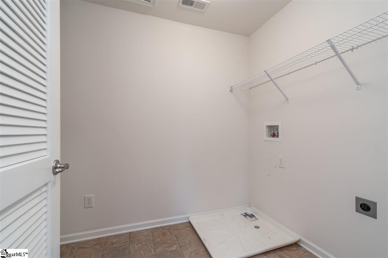210 Bridgeport Road Boiling Springs, SC 29316 - Photo 23 of 36 Gallery Image 23