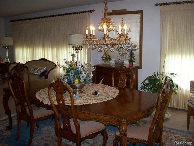 570 Ballantyne Road Grosse Pointe, MI 48236 - Photo 8 of 15 Dining room