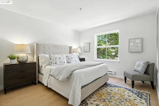 $568,000 | 555 10th Street, Unit 201, Oakland, CA 94607