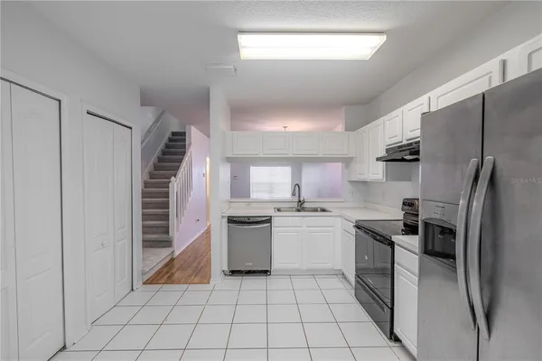 $172,000 | 2432 Lake Woodberry Circle, Brandon, FL 33510