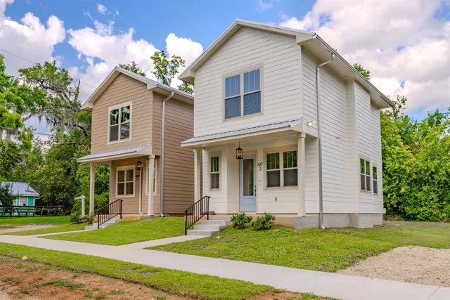 $2,100 | 637 East Seaboard Street, Unit 2, Tallahassee, FL 32301