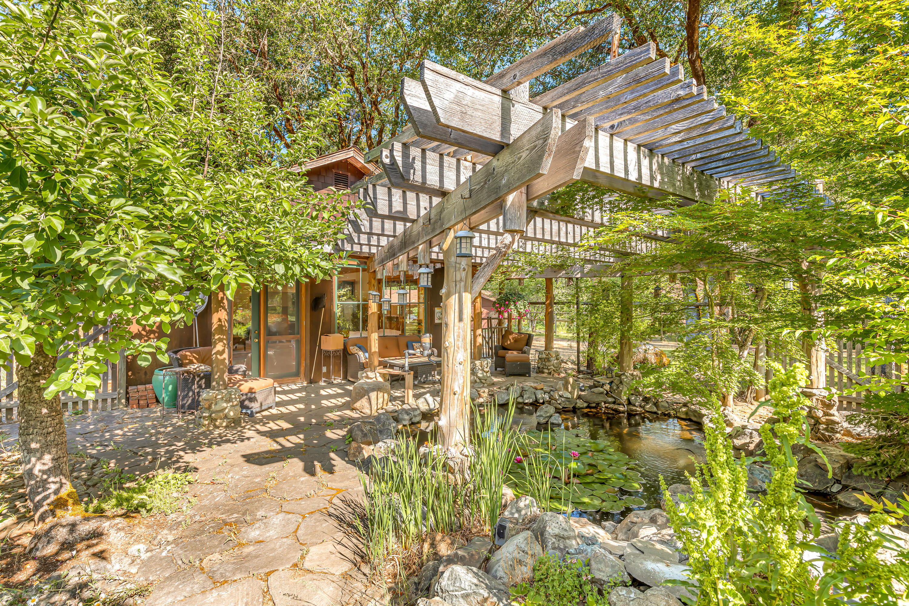211 Beecher Road Wolf Creek, OR 97497 - Photo 52 of 62 9R9A7519