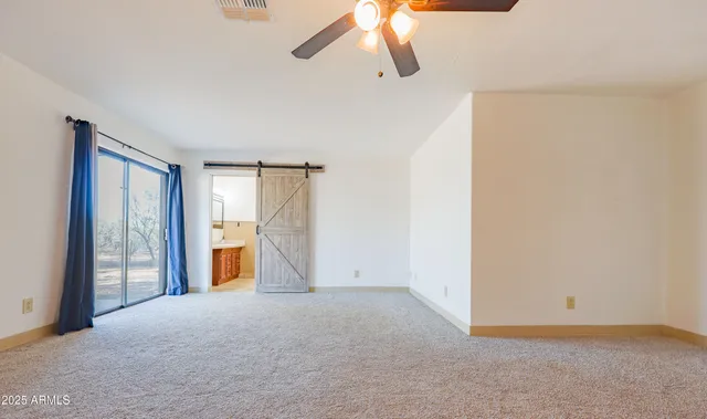 $450,000 | 211 West Camino De Mesa, Huachuca City, AZ 85616