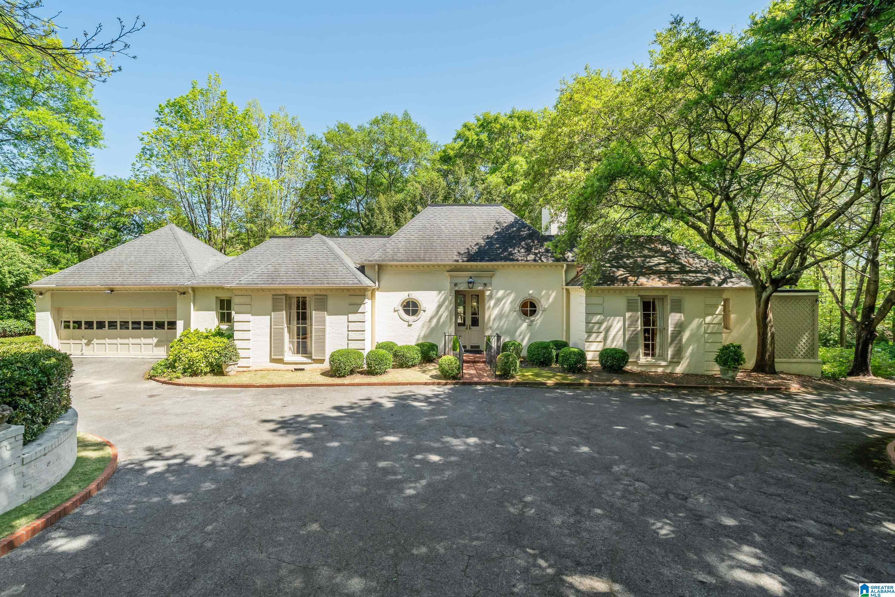 3238 Country Club Road Birmingham, AL 35213 - Photo 4 of 56