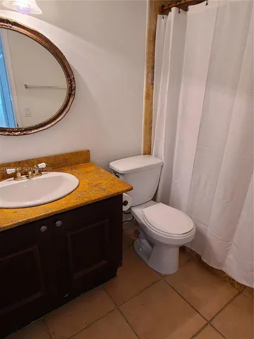 $2,350 | 10282 Northwest 9th St Circle, Unit 205, Miami, FL 33172