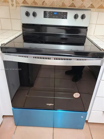 $2,350 | 10282 Northwest 9th St Circle, Unit 205, Miami, FL 33172