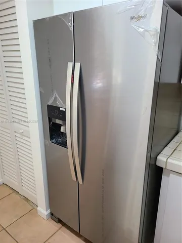 $2,350 | 10282 Northwest 9th St Circle, Unit 205, Miami, FL 33172