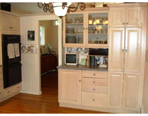 120 Harwich Road Newton, MA 02467 - Photo 3 of 11