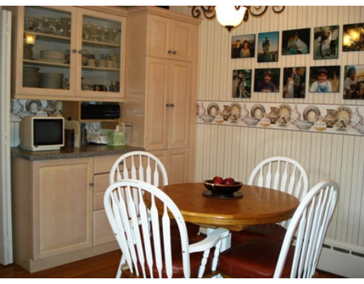 120 Harwich Road Newton, MA 02467 - Photo 4 of 11