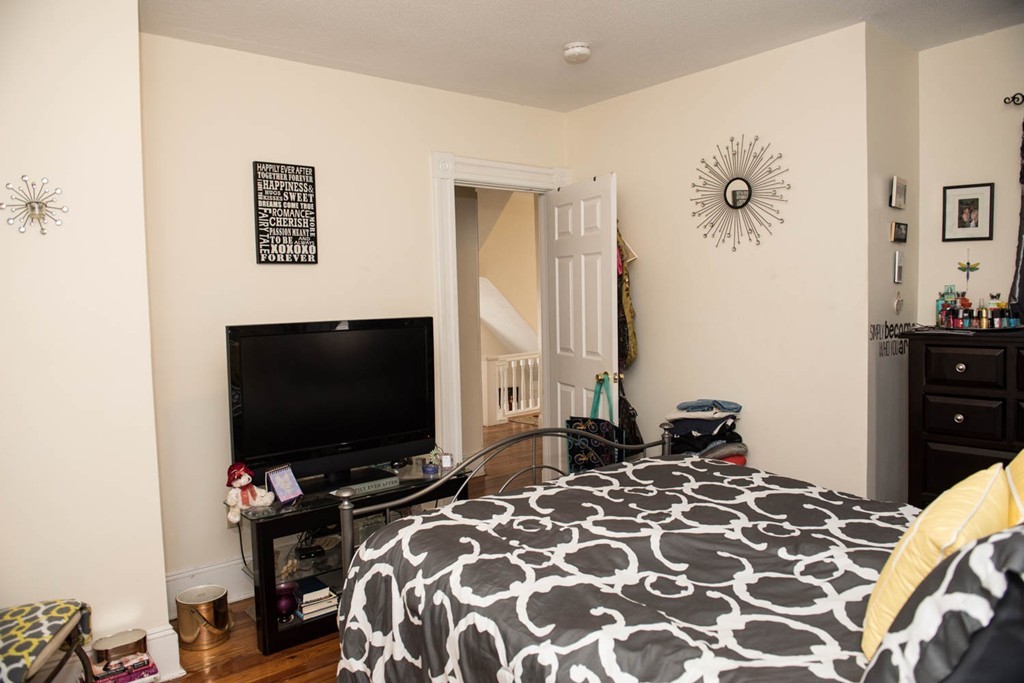 82 Crystal Avenue Springfield, MA 01108 - Photo 21 of 28 Gallery Image 21