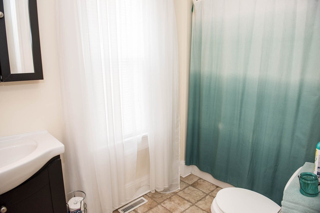 82 Crystal Avenue Springfield, MA 01108 - Photo 23 of 28 Gallery Image 23