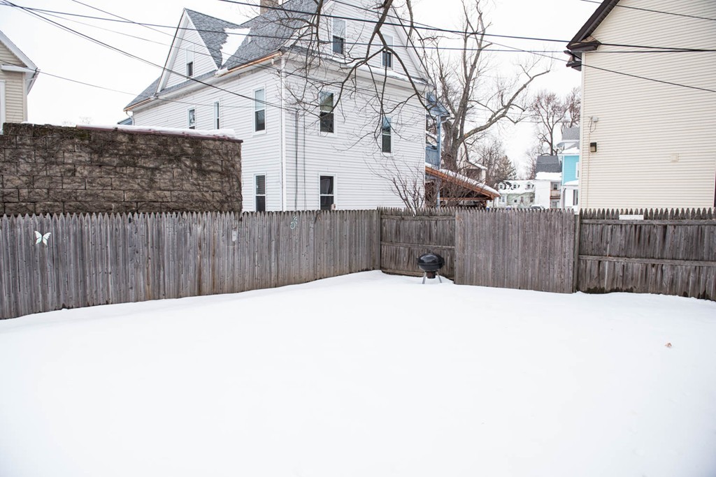 82 Crystal Avenue Springfield, MA 01108 - Photo 24 of 28 Gallery Image 24