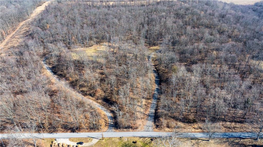 173 Textor School Road Evans City, PA 16033 - Photo 5 of 9