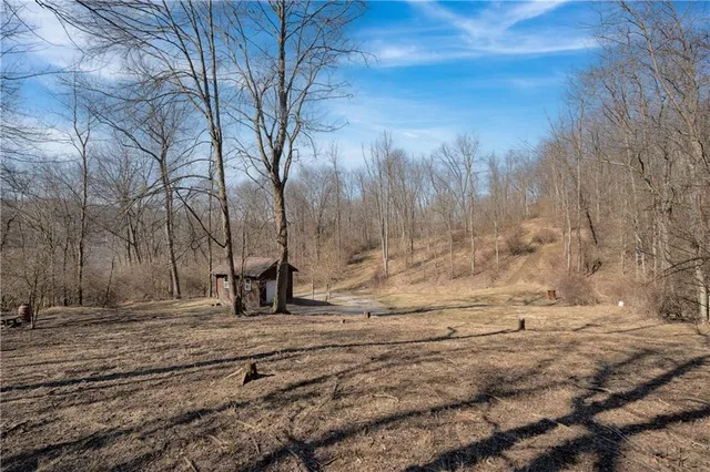 $1,349,000 | 173 Textor School Road, Evans City, PA 16033