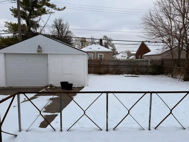 $1,800 | 541 East Bennett Avenue, Ferndale, MI 48220