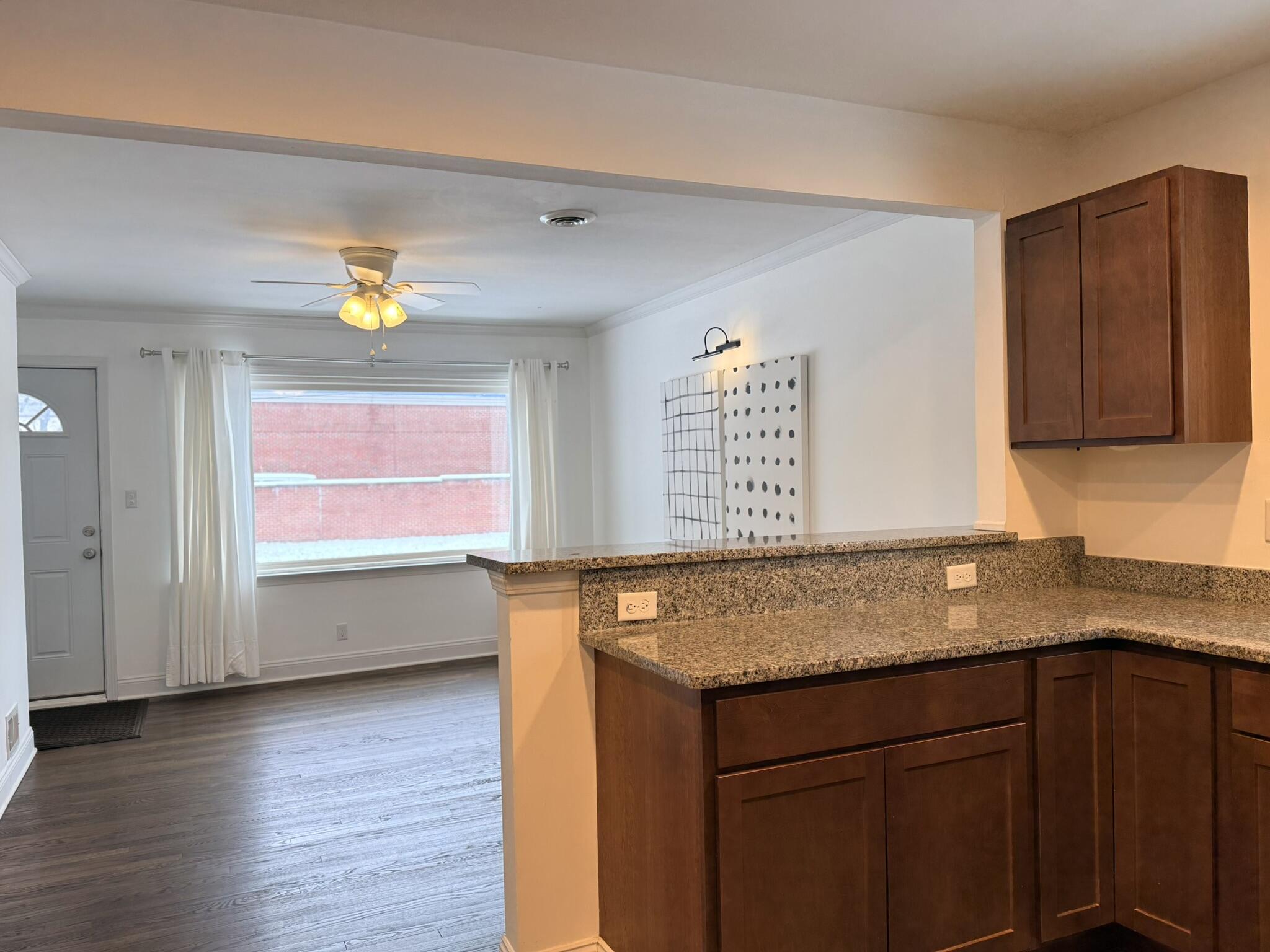 541 East Bennett Avenue Ferndale, MI 48220 - Photo 6 of 18 IMG_4346